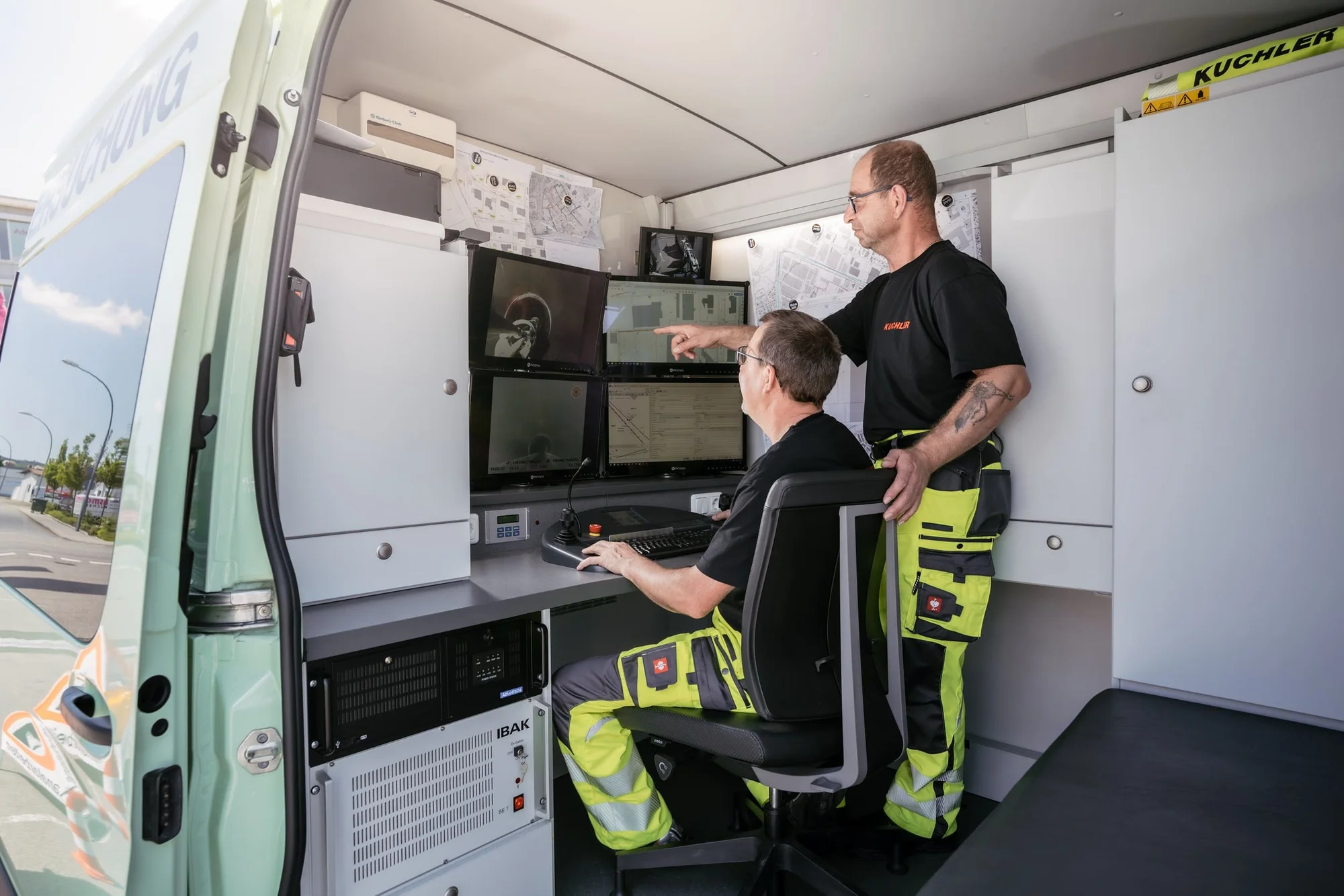 Löschwasser transportieren mit sicheren Sammelbehältern